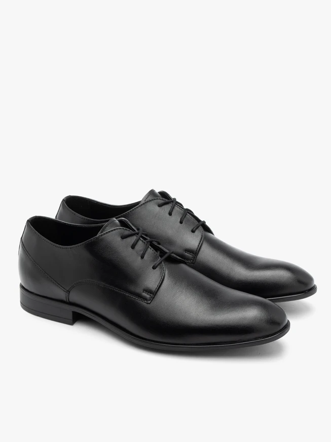 Classic black men’s shoes