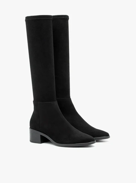 Schwarze Gummistiefel