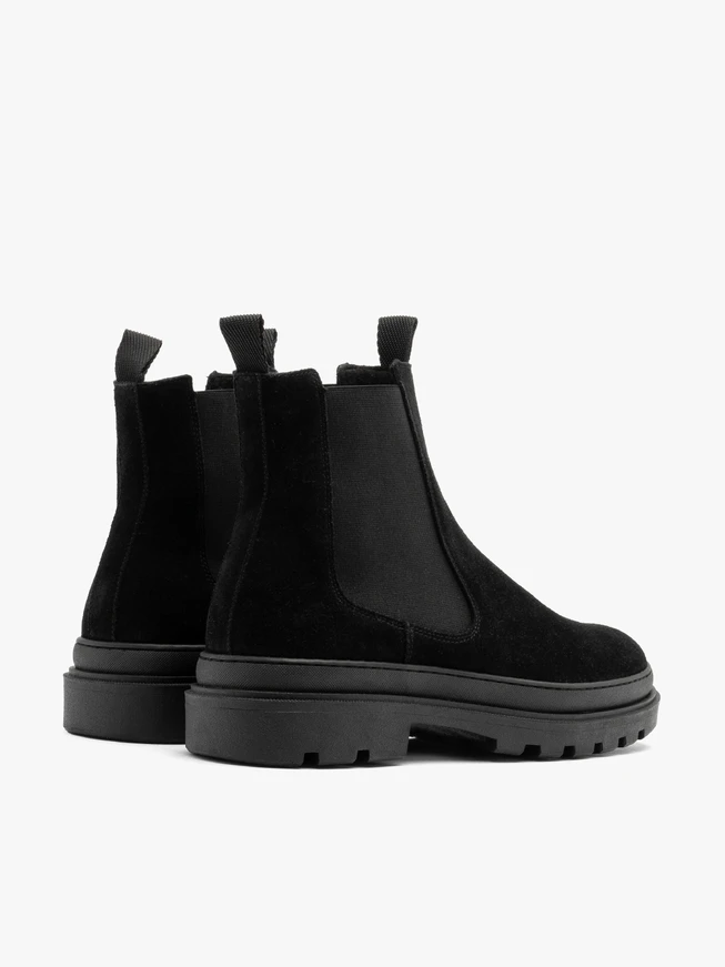 Herrenstiefel aus Veloursleder mit dicker Sohle