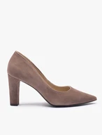 Braune Velourspumps mit Stilettoabsatz
