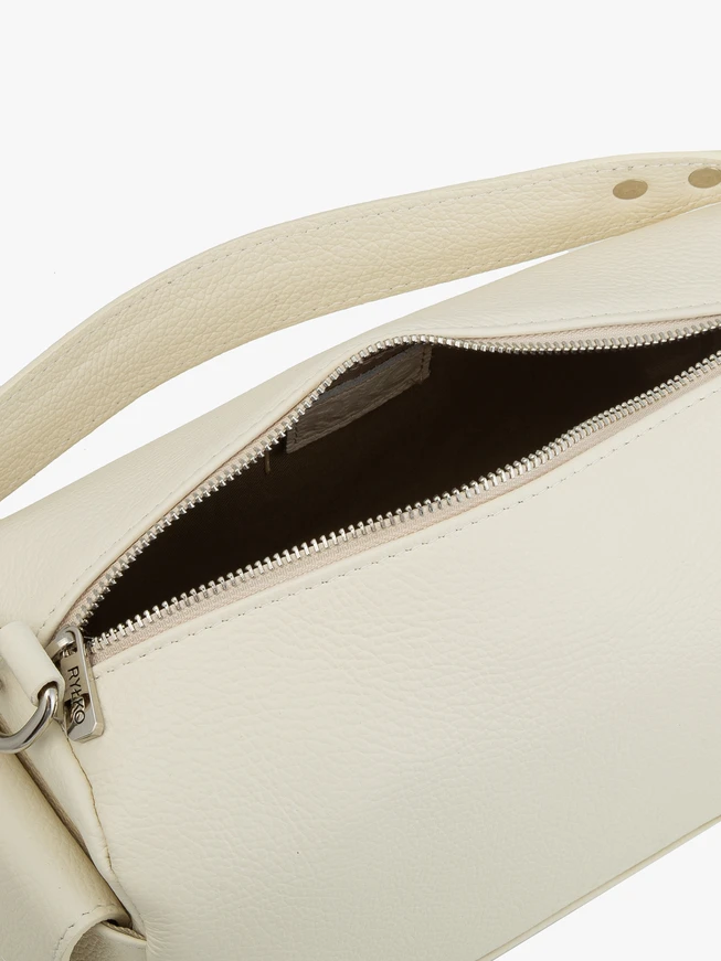 Cremefarbene Boxbag
