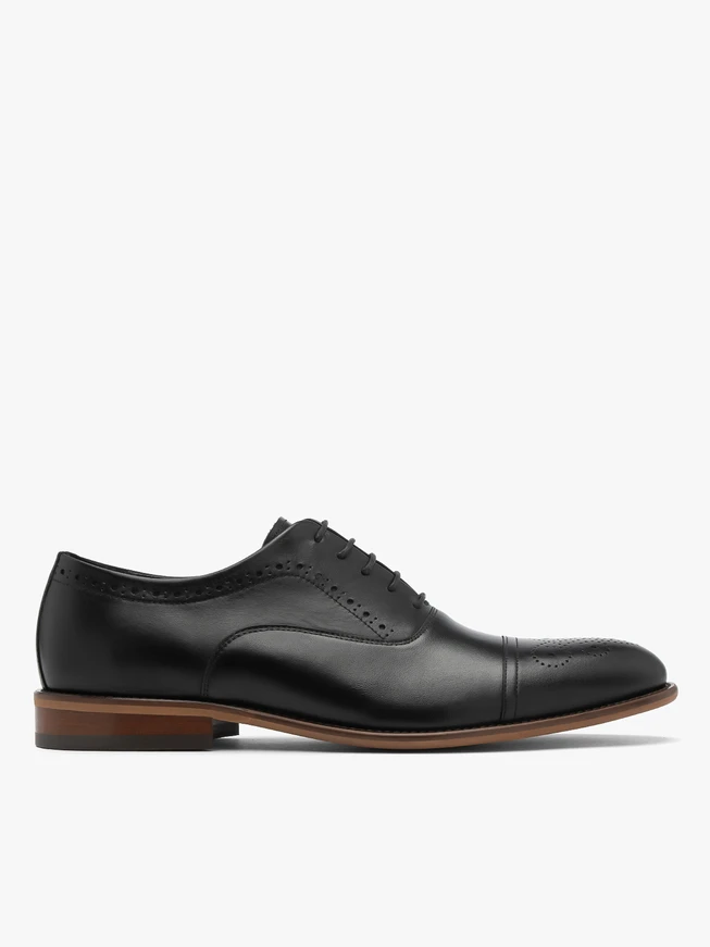 Black men’s brogues