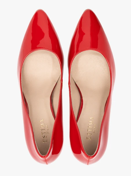 Red lacquered high stiletto pumps