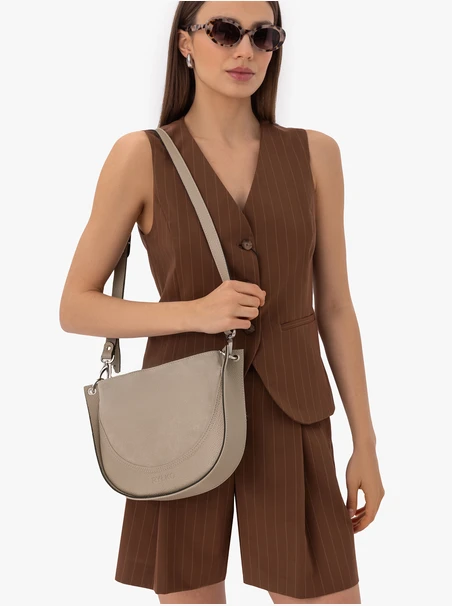 Beige mittelgroße Handtasche