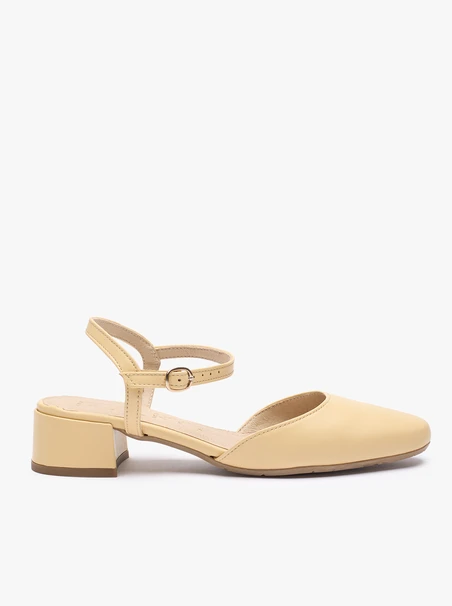 Leuchtend gelbe Slingback-Pumps mit niedrigem Schaft