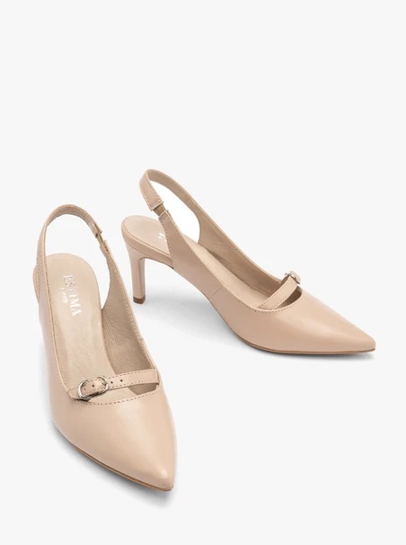 Beżowe czółenka typu slingback z ozdobnym paskiem