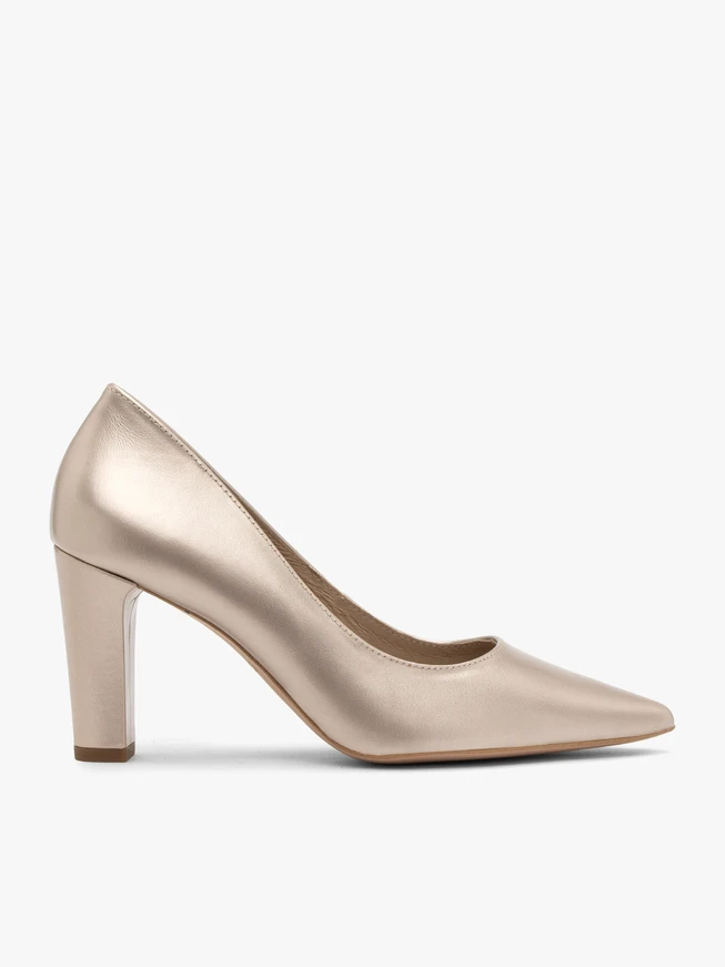 Platin-Pumps mit klobigem Stilettoabsatz