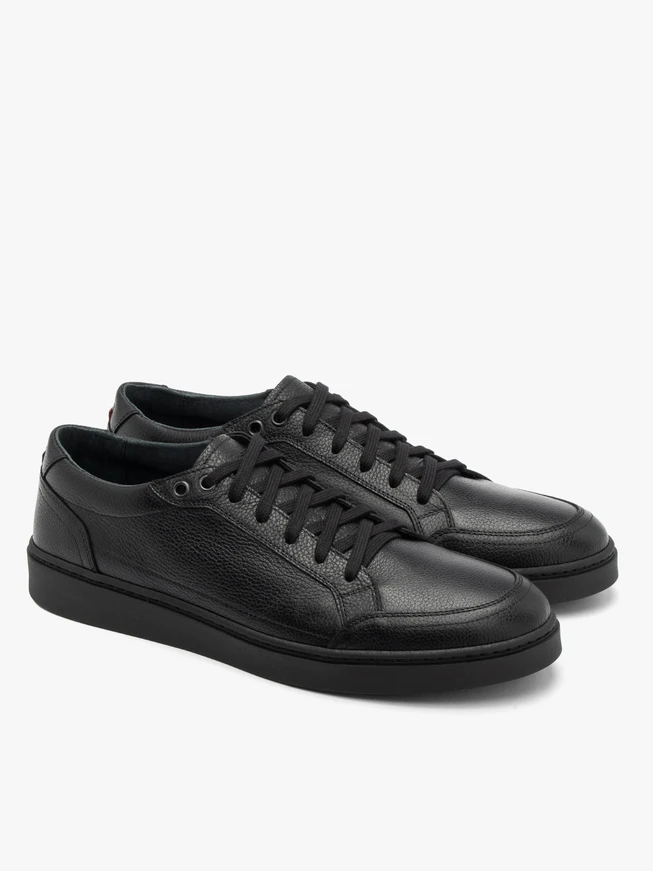Black lace-up men’s sneakers