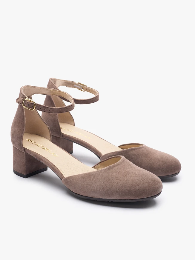 Pumps aus grau-braunem Veloursleder