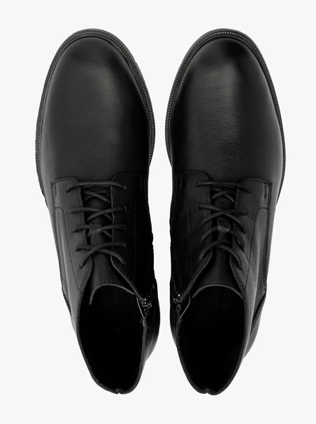 Schwarze Herrenstiefel im Freizeitstil