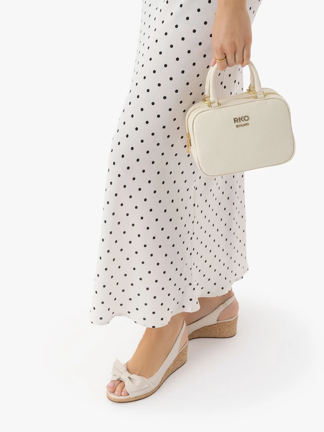 Cream women’s bowling bag
