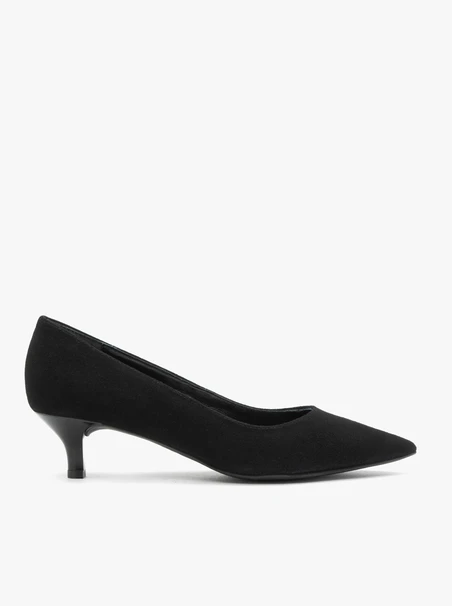 Black women’s pumps Ryłko – kitten heel