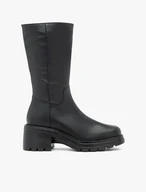 Schwarze kurze Lederstiefel