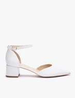 Weiße Stiletto-Pumps für die Braut