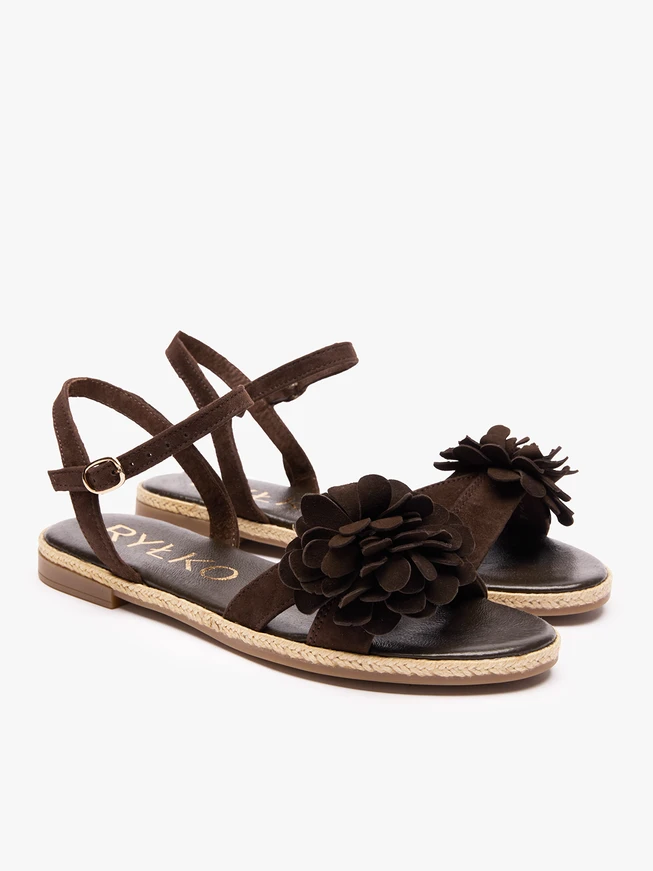 Dunkelbraune geblümte Sandalen