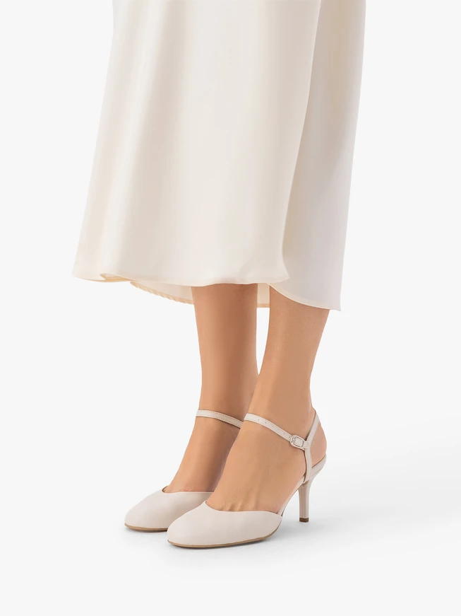 Cremefarbene Leder-Slingback-Hochzeitspumps