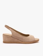 Sand-Sandalen auf Plattformen