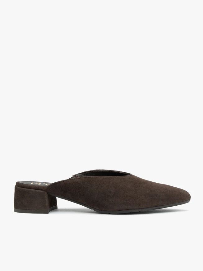 Dunkelbraune Slipper-Flip-Flops