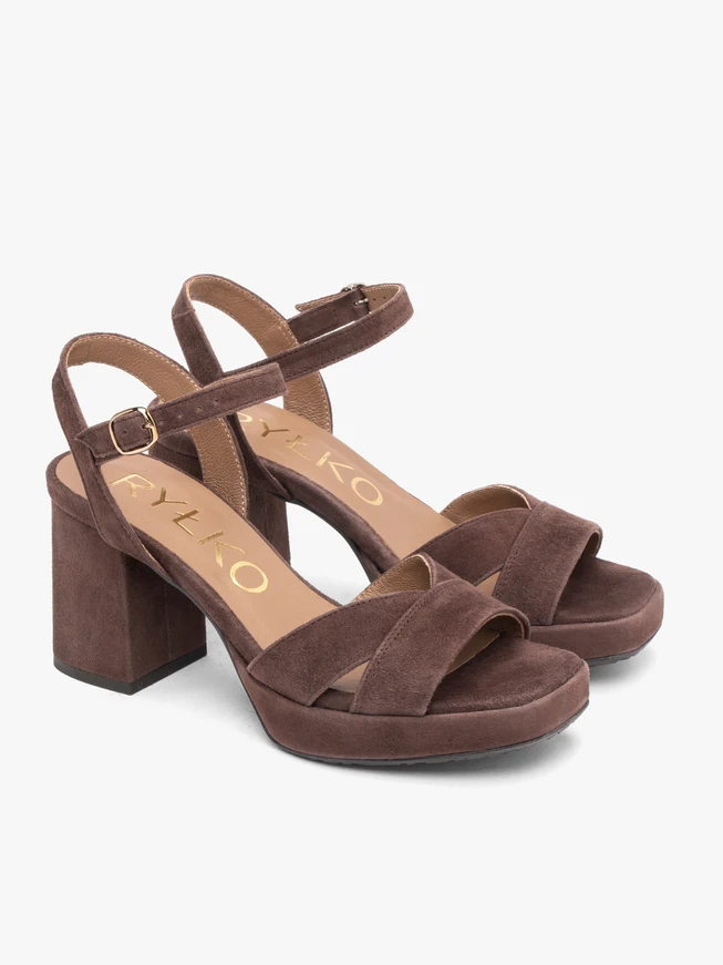 Braune Plateau-Sandalen mit Absatz