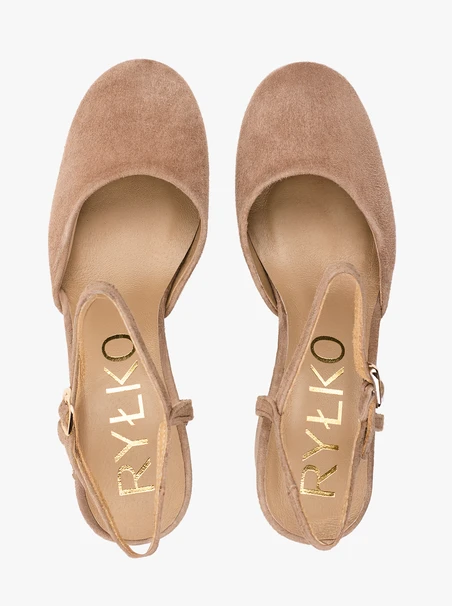 Hellbraune Stiletto-Pumps
