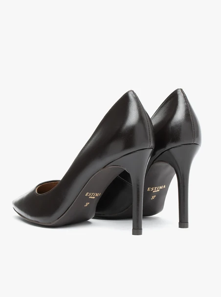 Dunkelbraune Pumps mit Absatz aus genarbtem Leder