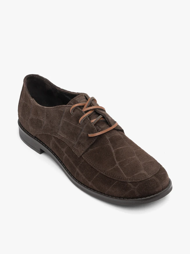 Dark brown half shoes crocodile leather pattern