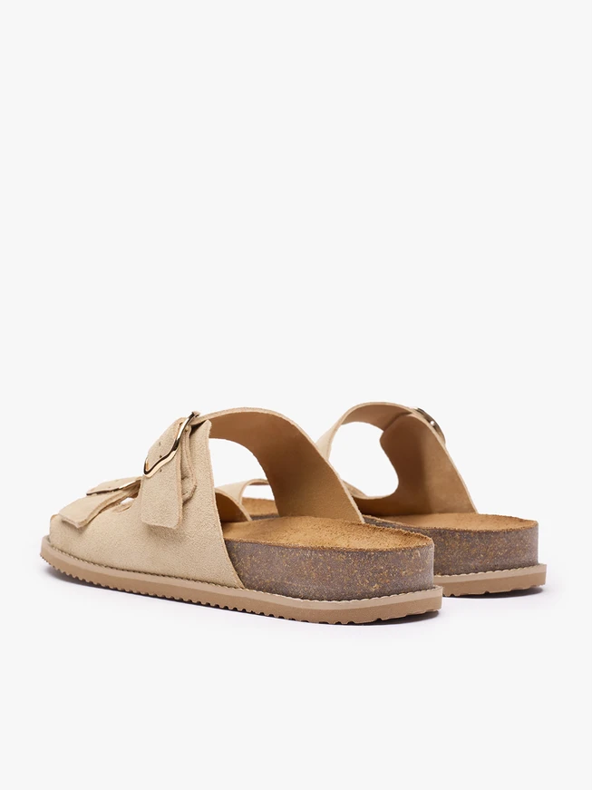 Sandflip-Flops mit zwei Riemen