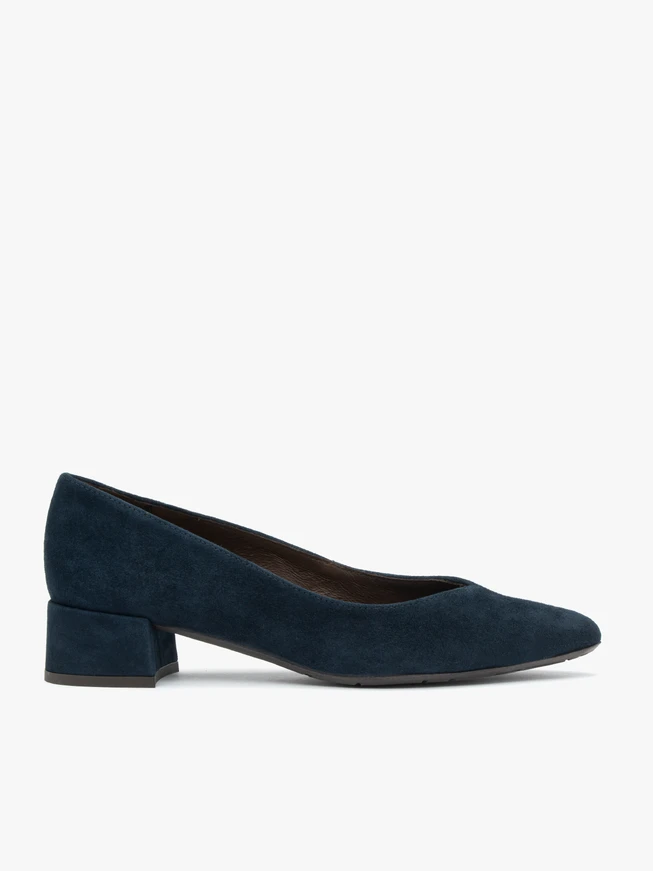 Marineblaue Pumps aus Veloursleder
