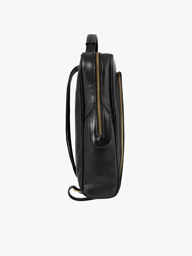A4-Rucksack aus schwarzem Leder