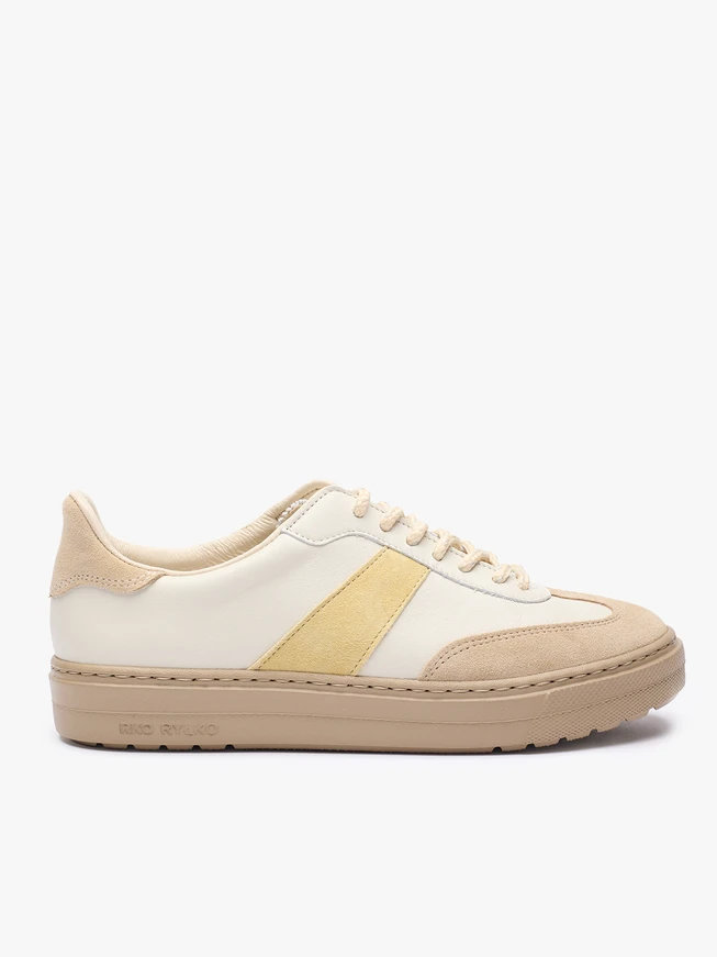 Turnschuhe in Creme und Beige