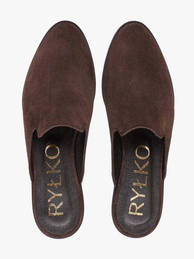 Dark brown velour leather flip-flops