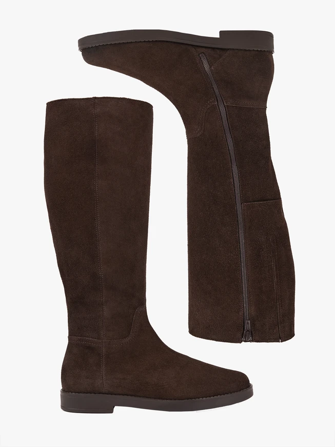 Ciemnobrązowe płaskie kozaki