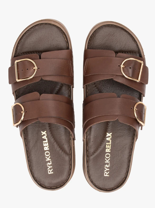 Braune Flip-Flops mit zwei Riemen