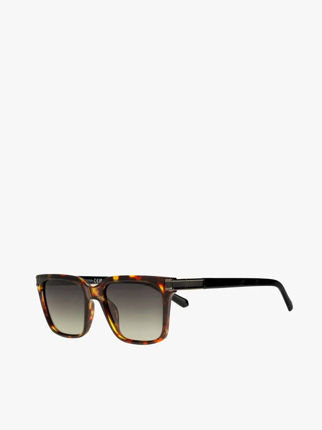 Okulary przeciwsłoneczne w oprawkach w panterkę