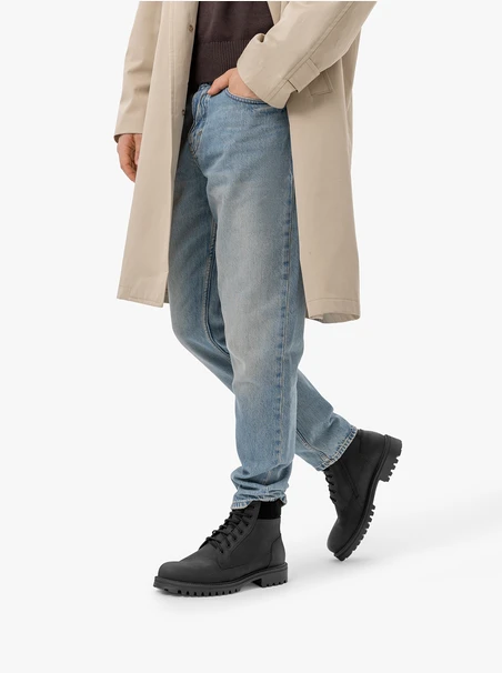 Black boots
