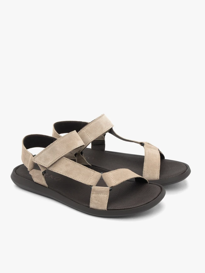 Beige Klettsandalen