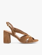 Hellbraune Sandalen mit Verzierung
