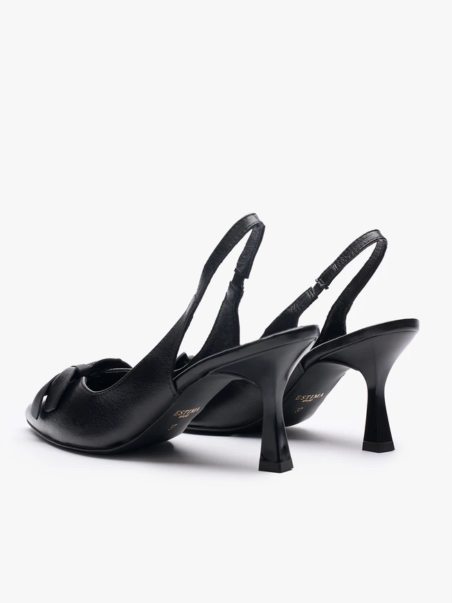 Czarne czółenka bez pięty slingback z kwiatem