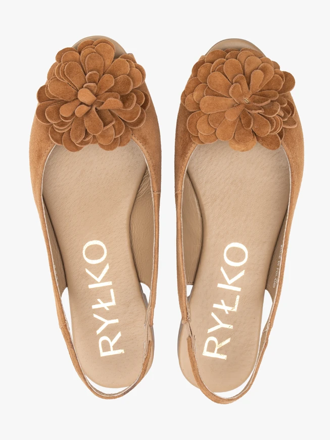 Rote Blumenballerinas