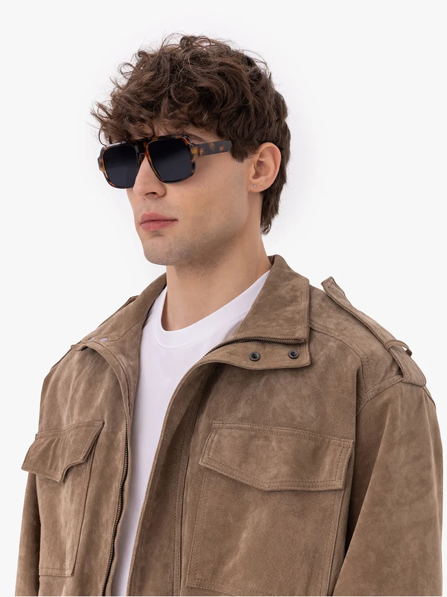 Unisex Tortoiseshell Sunglasses with Polarized Lenses