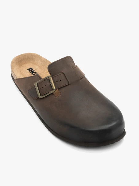 Brązowe klapki mule
