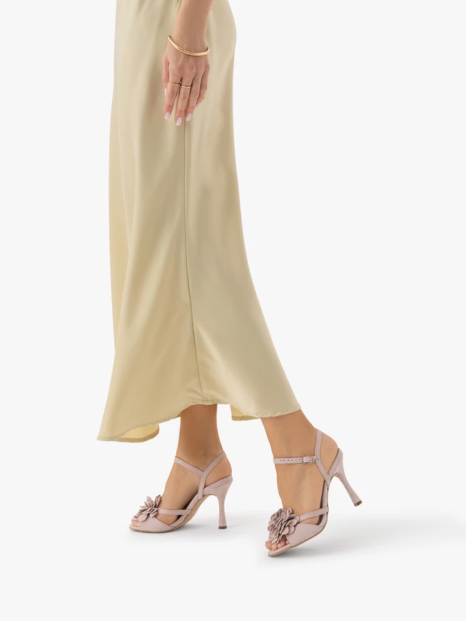 Hellrosa Blumen-Stiletto-Sandalen