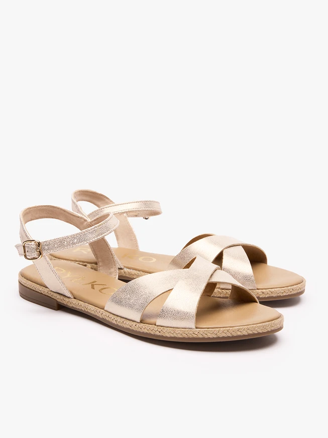 Flache Sandalen aus Platin