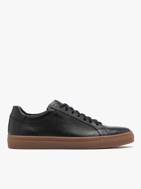 Schwarze Herrenschnürschuhe aus Vollnarbenleder