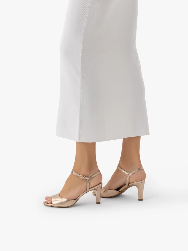 Stiletto-Sandalen aus Platin
