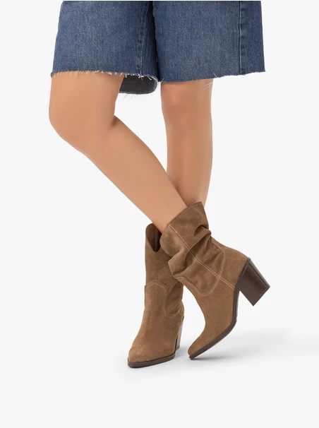Dunkelbeige höhere Velourslederstiefel