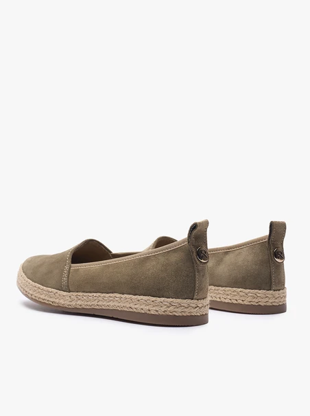 Espadrilles aus olivfarbenem Leder und Veloursleder