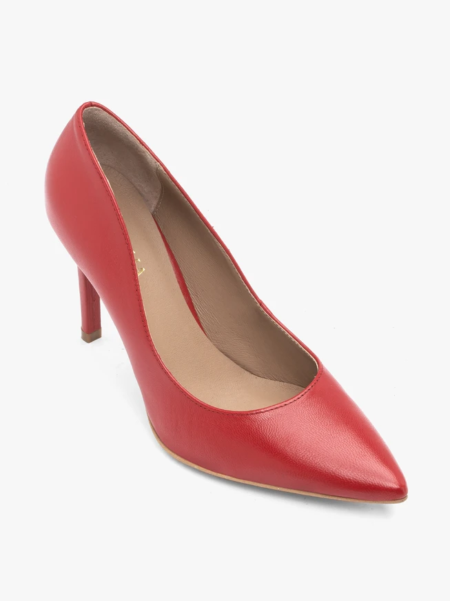 Red stiletto pumps