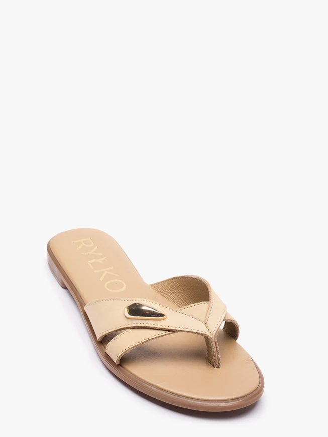 Beigefarbene Flip Flops mit Verzierung