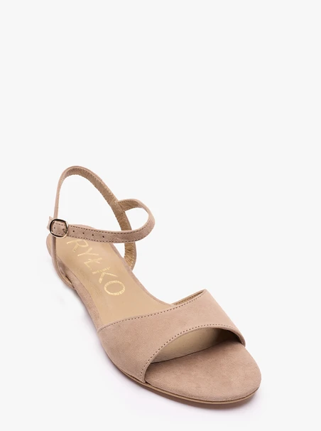 Beigefarbene Clutch-Sandalen
